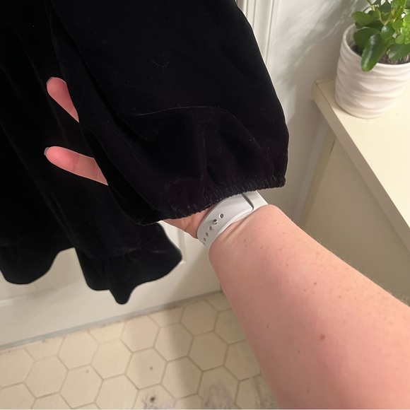 ! NEW! Black Velvet Dress - Picture 7 of 8